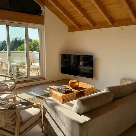 ღliboria I Traumhafte Idylle Mit Blick Auf Den Woerthsee Apartman